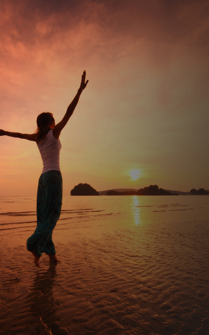 As fissuras anais são cortes que ocorrem na região do ânus. Quando são agudas o tratamento é direcionado aos sintomas e feito com alguns cremes. Quando elas não cicatrizam é necessário entender o motivo pelo qual a cicatrização não está ocorrendo e tratar esse motivo.